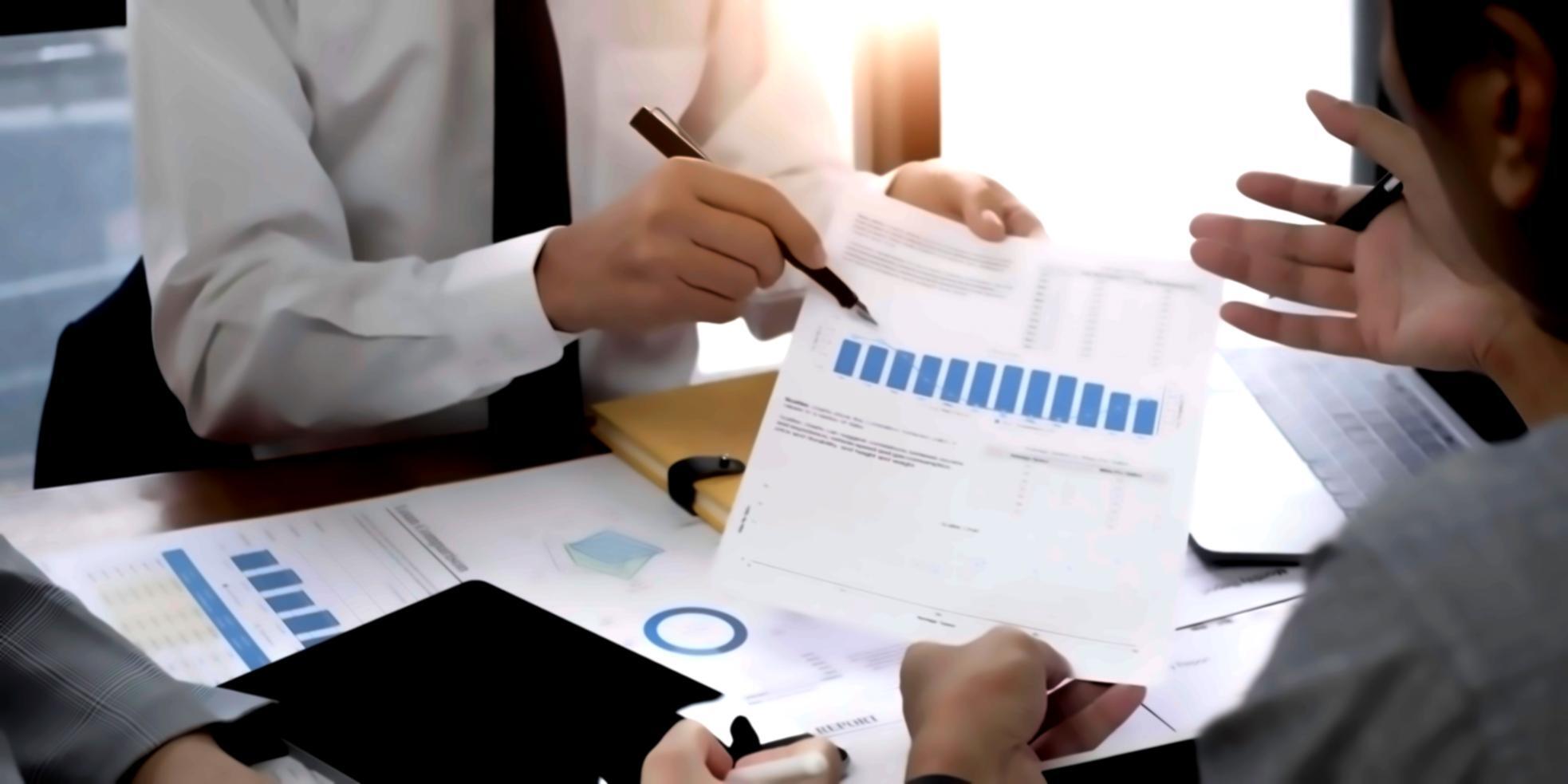 Platformă interactivă pentru webinare despre cercetarea cuvintelor cheie